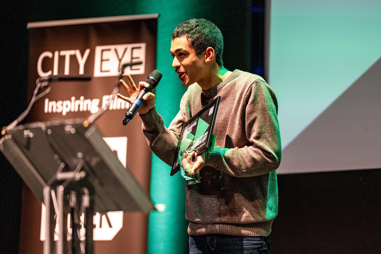 410038164_1109579120337089_1176091145175367912_n